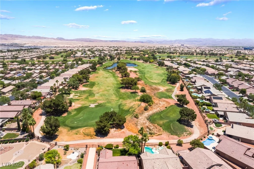 5586 Golden Leaf, Las Vegas, NV 89122