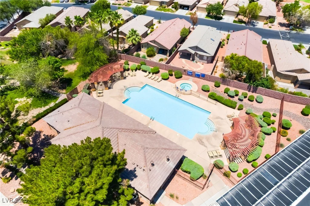5586 Golden Leaf, Las Vegas, NV 89122