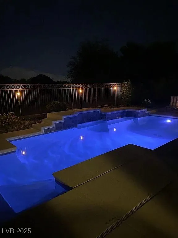 5586 Golden Leaf, Las Vegas, NV 89122
