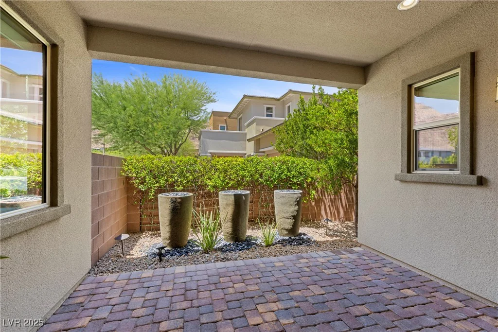 6338 Skystone, Las Vegas, NV 89135