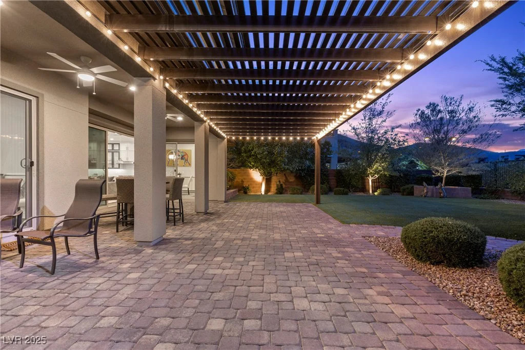6338 Skystone, Las Vegas, NV 89135