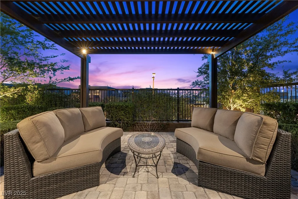 6338 Skystone, Las Vegas, NV 89135