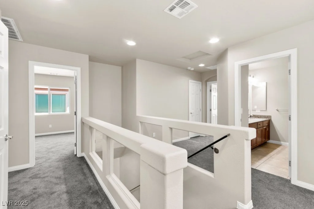 8116 Russell Creek, Las Vegas, NV 89139