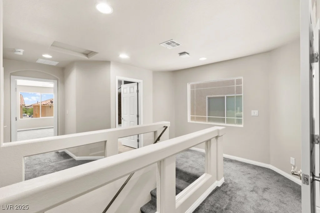 8116 Russell Creek, Las Vegas, NV 89139