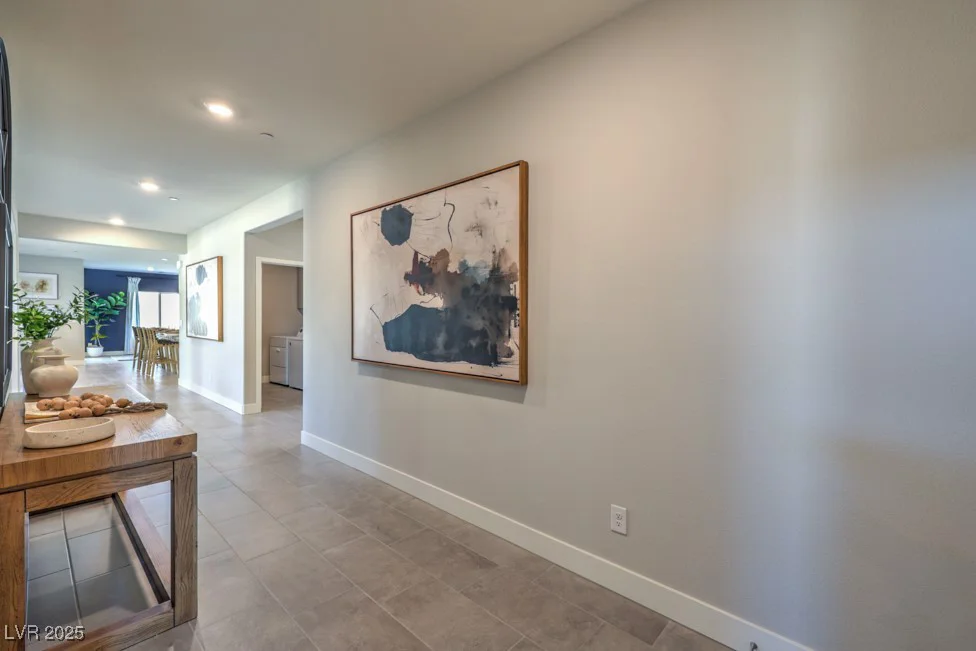 1039 Forest Falcon, Henderson, NV 89011