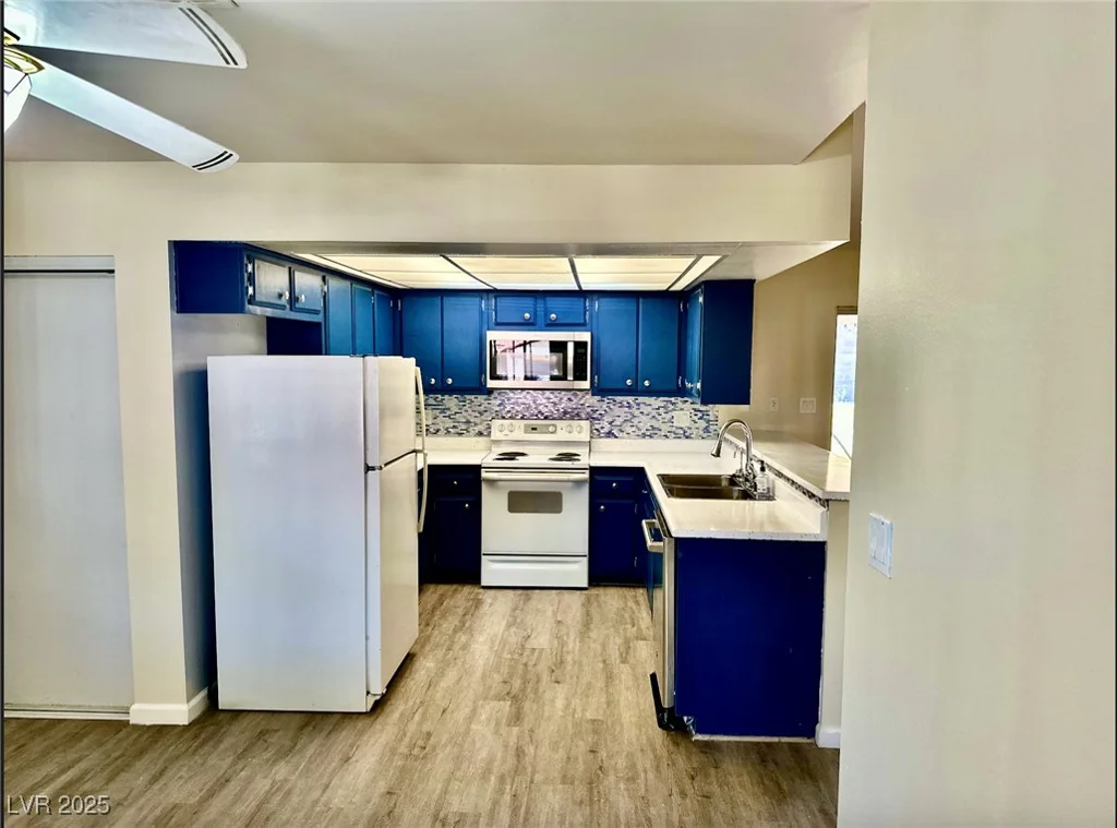 3729 La Junta, Las Vegas, NV 89120