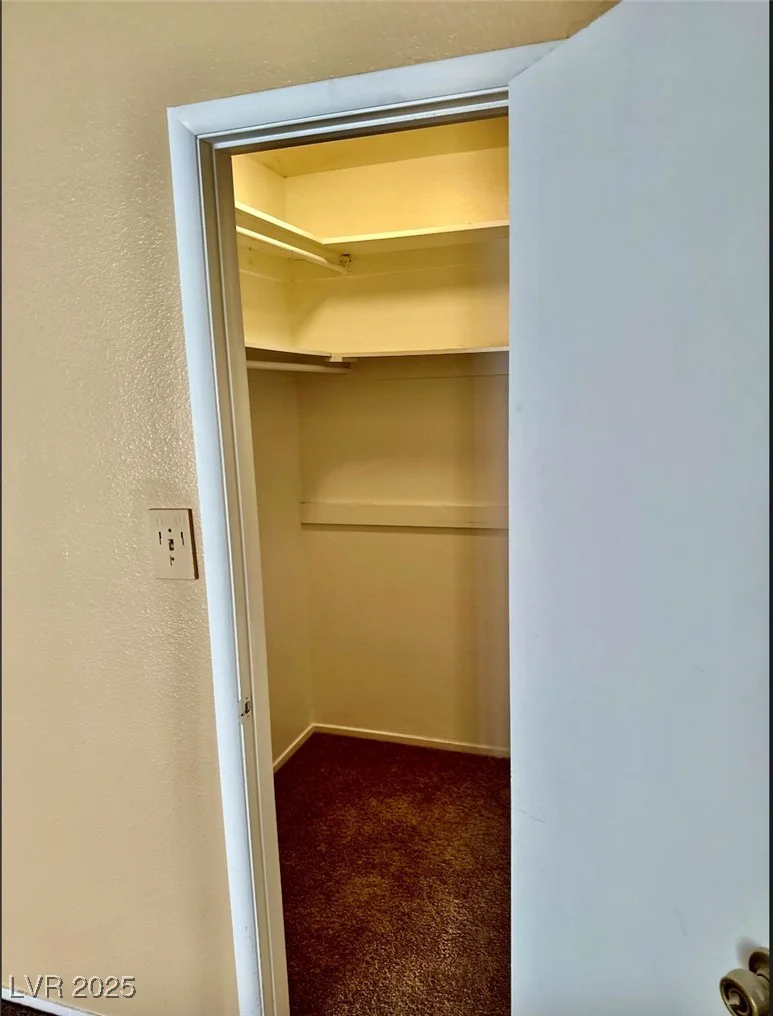 3729 La Junta, Las Vegas, NV 89120