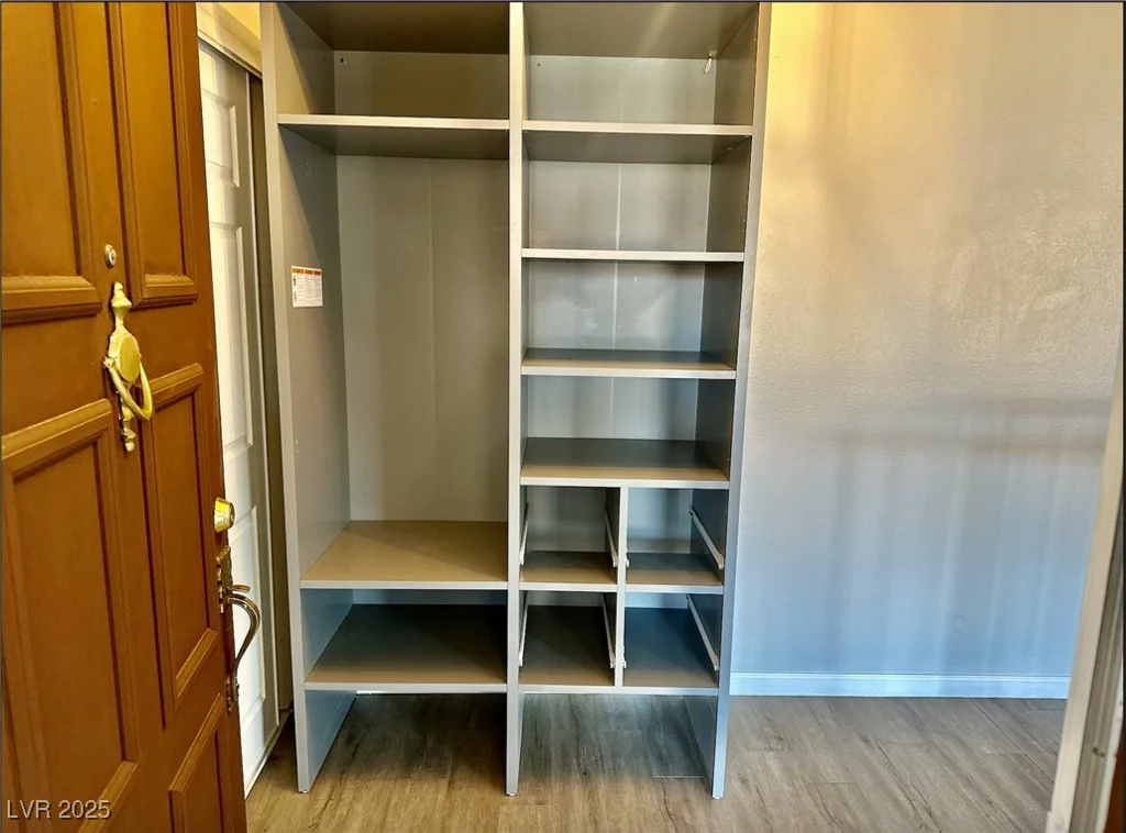 3729 La Junta, Las Vegas, NV 89120