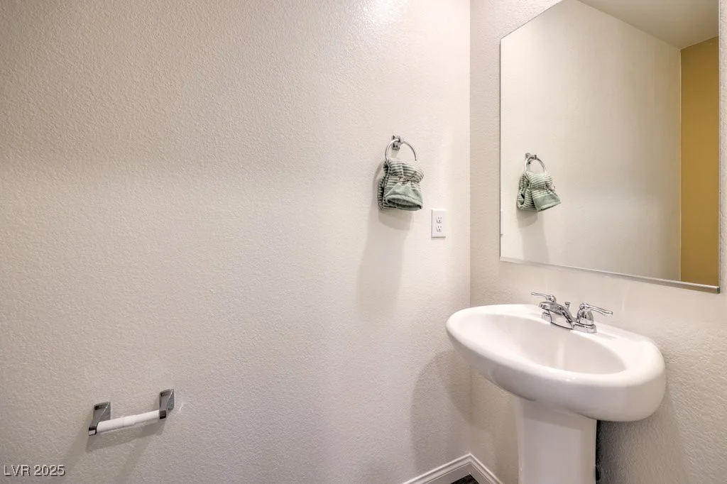 2638 BEGONIA FALLS, North Las Vegas, NV 89081