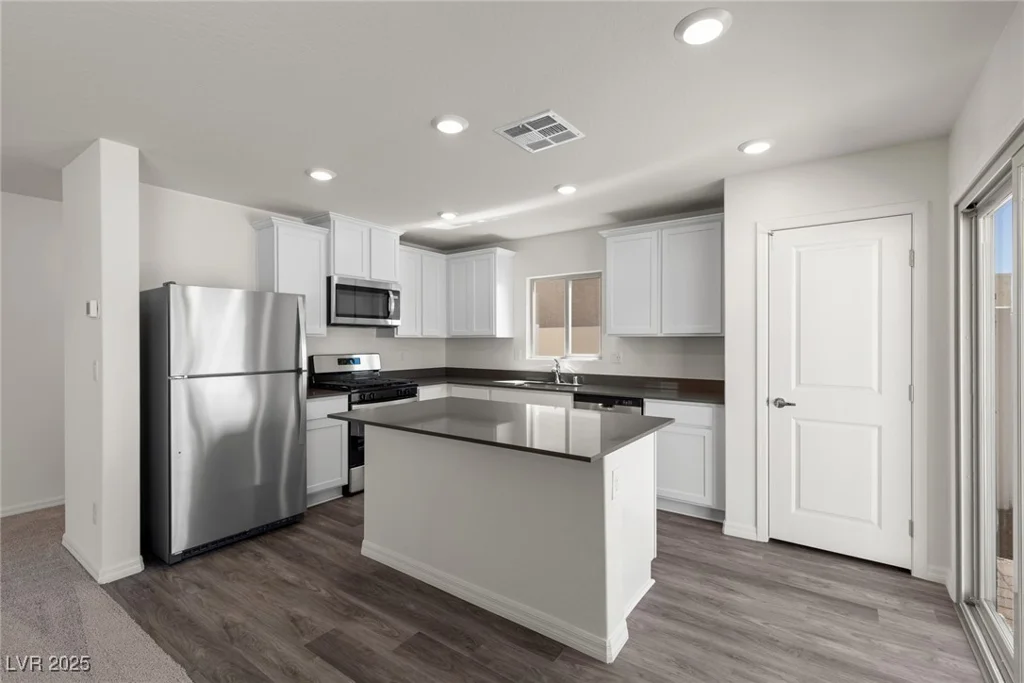 4940 Canna Lily, Las Vegas, NV 89122