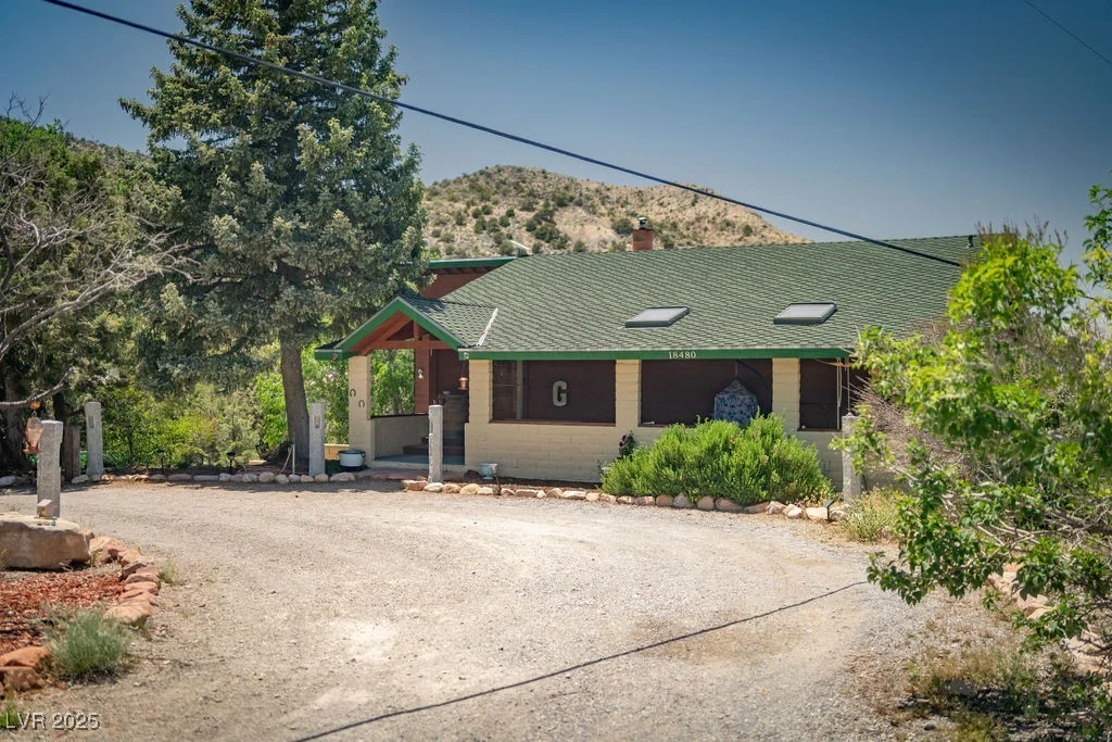 18480 State Hwy 160, Las Vegas, NV 89161