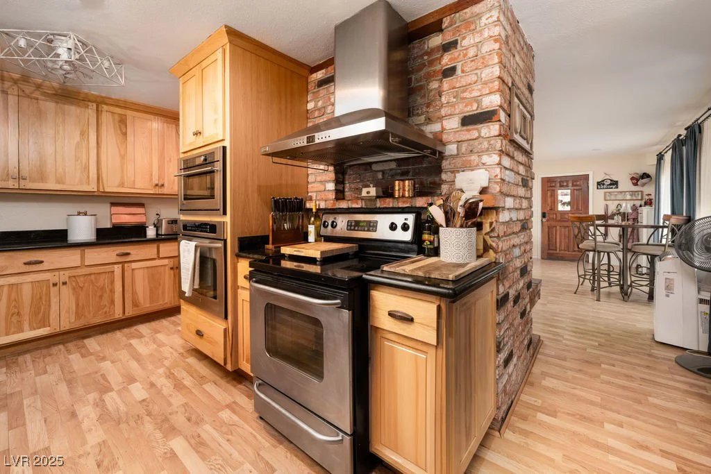 18480 State Hwy 160, Las Vegas, NV 89161