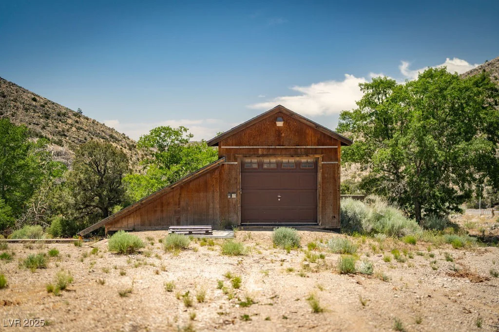18480 State Hwy 160, Las Vegas, NV 89161
