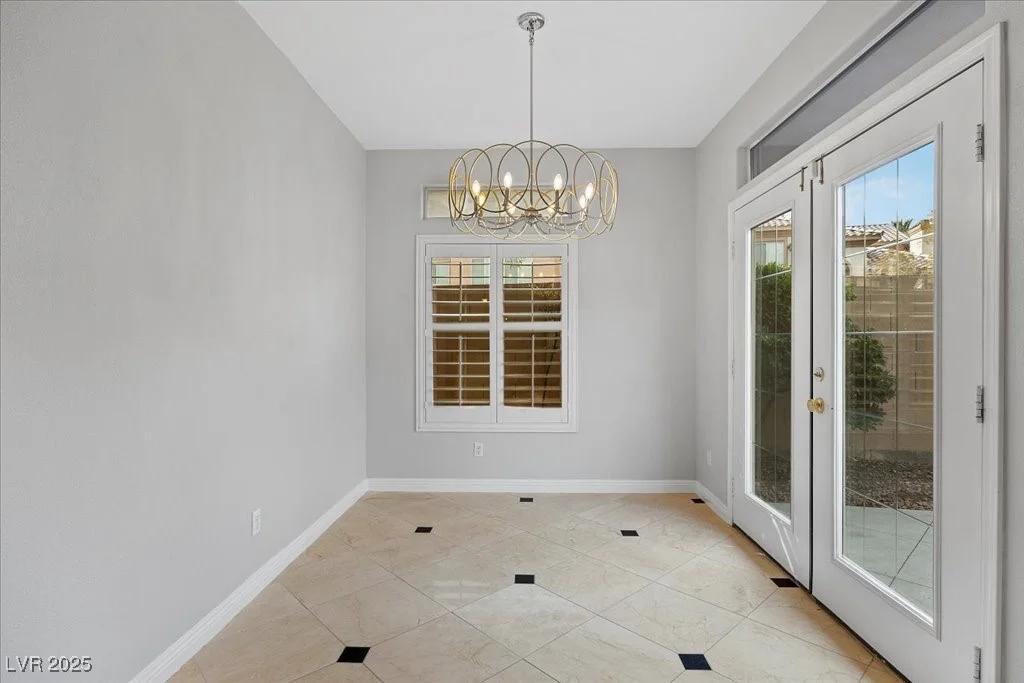 8970 Lansberry, Las Vegas, NV 89147