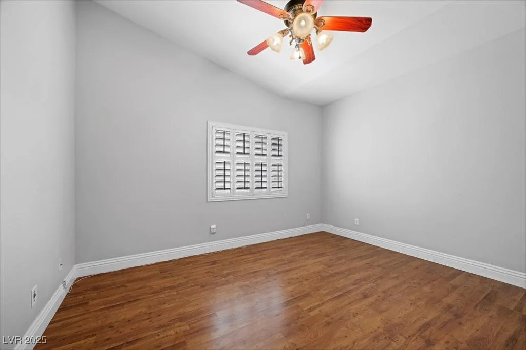 8970 Lansberry, Las Vegas, NV 89147