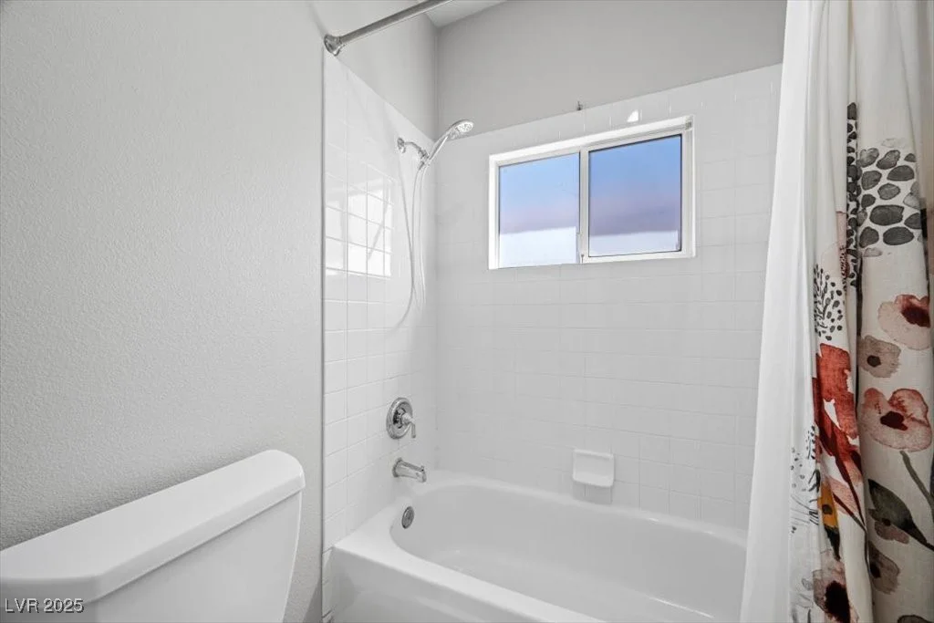 8970 Lansberry, Las Vegas, NV 89147