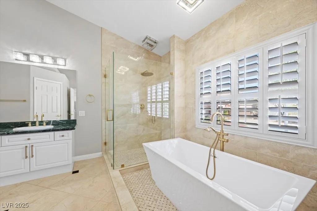 8970 Lansberry, Las Vegas, NV 89147