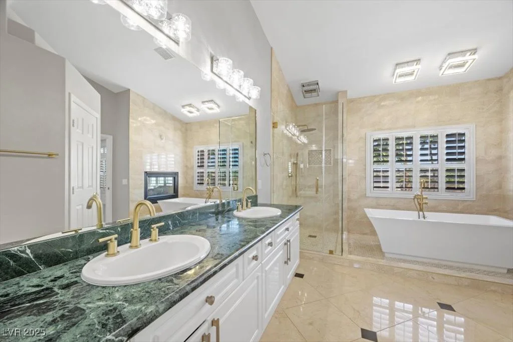 8970 Lansberry, Las Vegas, NV 89147