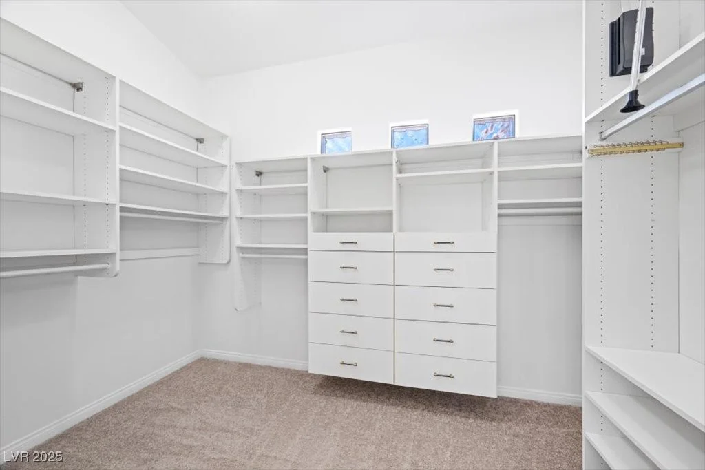 8970 Lansberry, Las Vegas, NV 89147