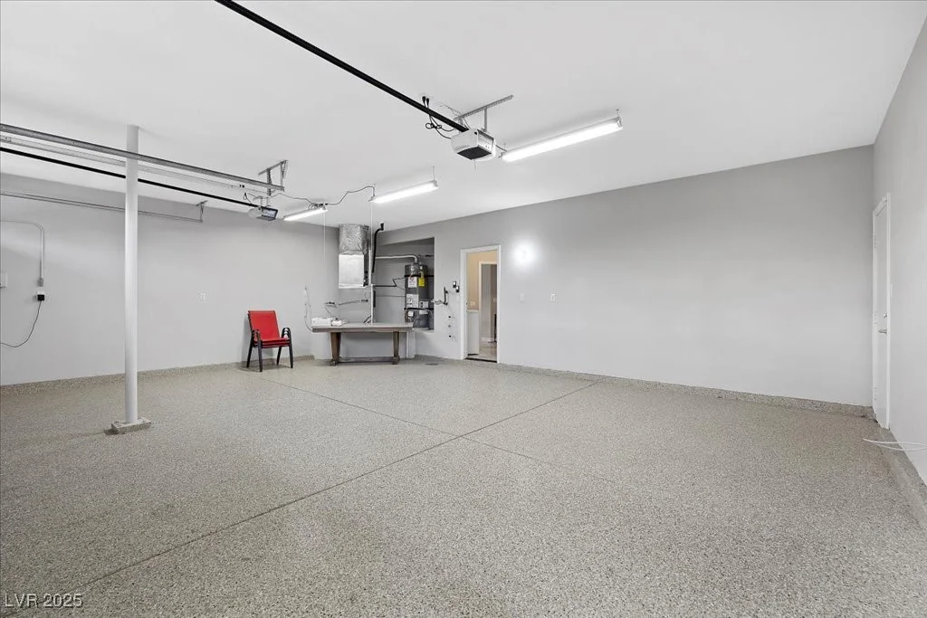 8970 Lansberry, Las Vegas, NV 89147