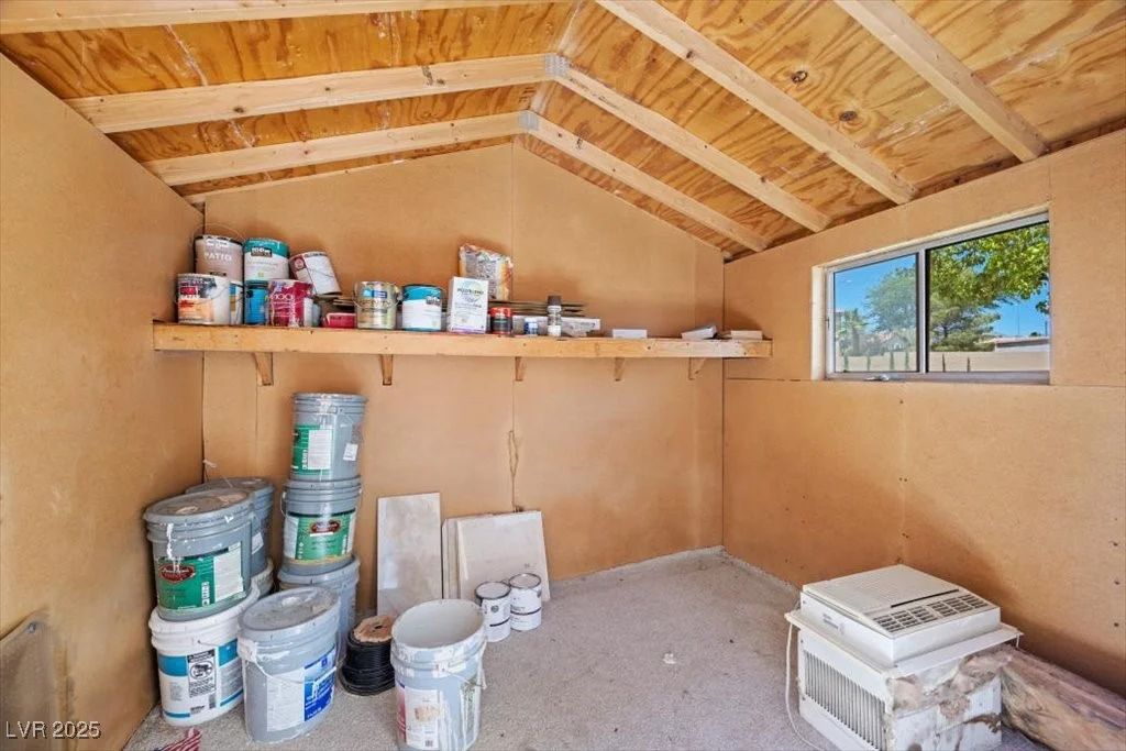 8970 Lansberry, Las Vegas, NV 89147