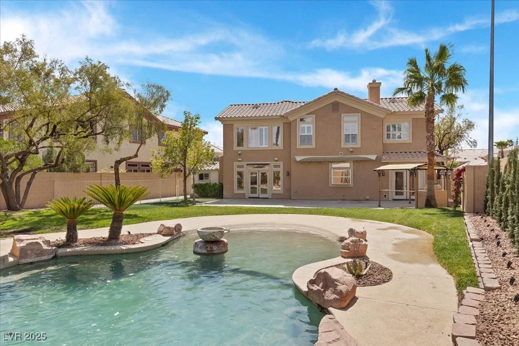 8970 Lansberry, Las Vegas, NV 89147