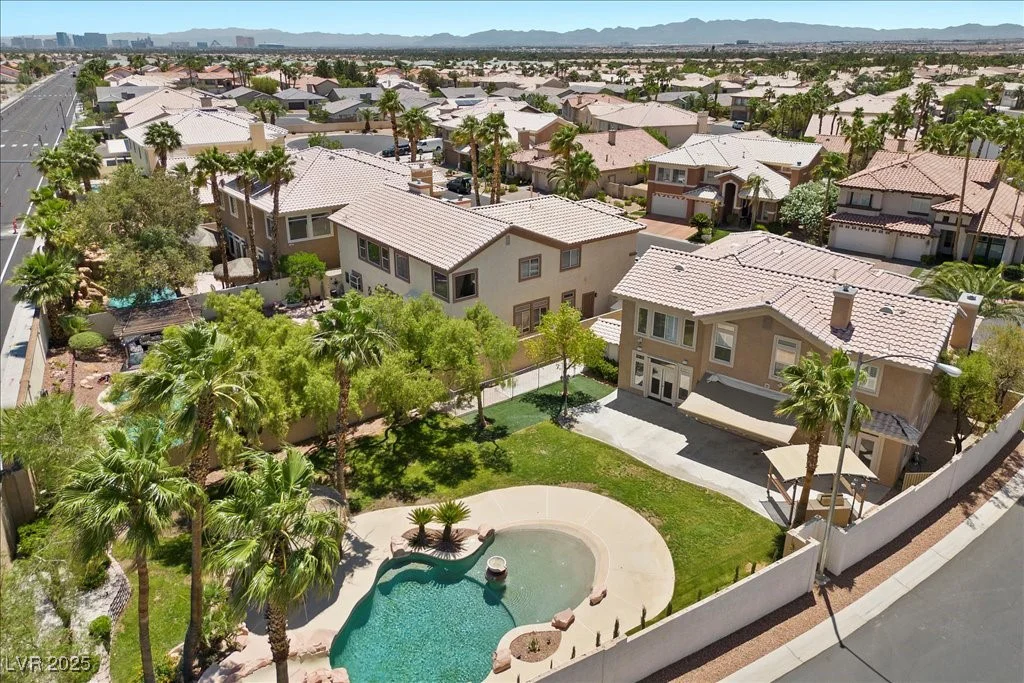 8970 Lansberry, Las Vegas, NV 89147