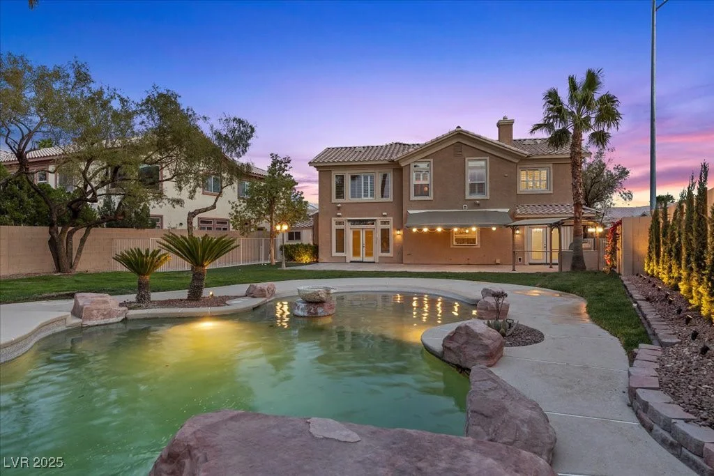8970 Lansberry, Las Vegas, NV 89147