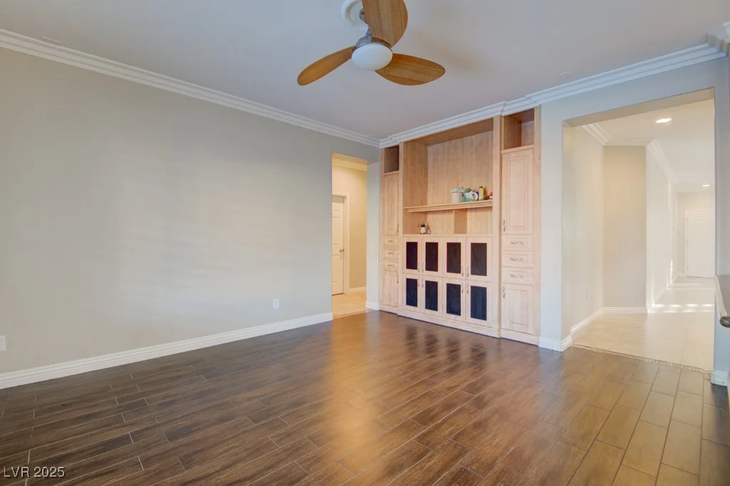6826 Dovecote, North Las Vegas, NV 89084