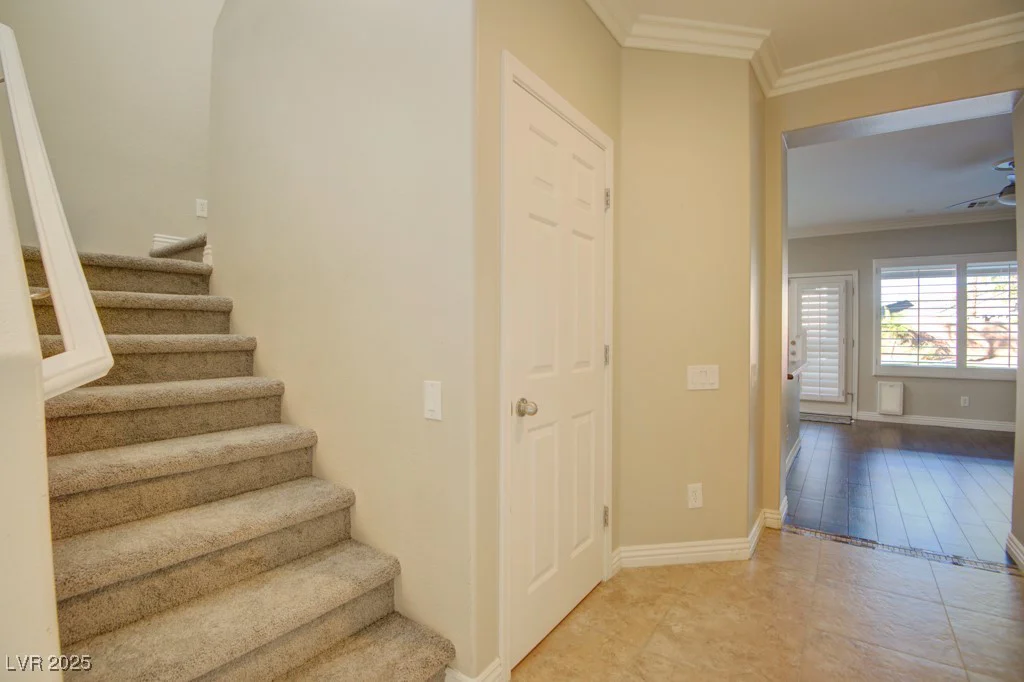 6826 Dovecote, North Las Vegas, NV 89084
