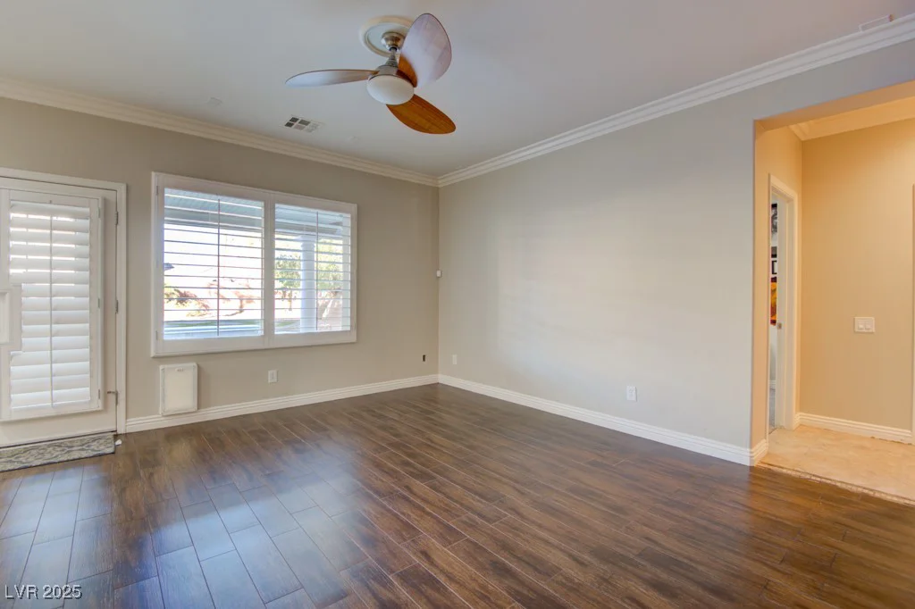 6826 Dovecote, North Las Vegas, NV 89084