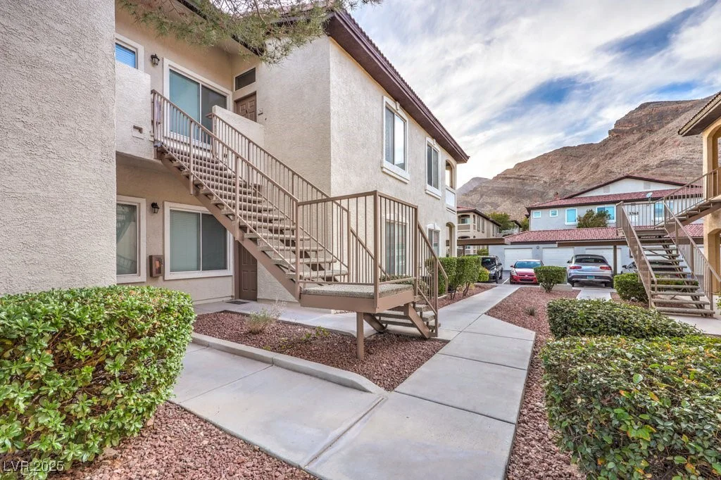 3351 Indian Shadow, Las Vegas, NV 89129