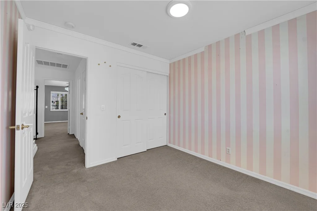 4604 Barnes, Las Vegas, NV 89147