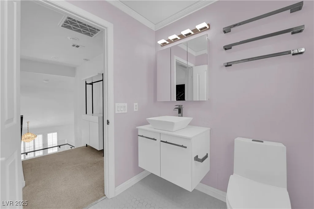 4604 Barnes, Las Vegas, NV 89147