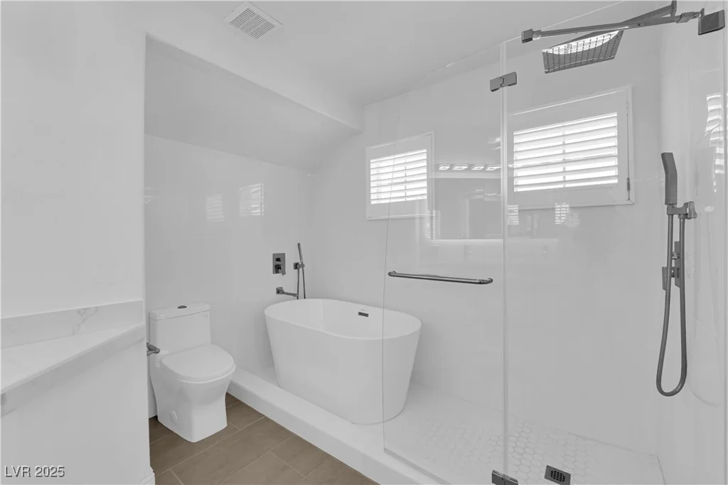 4604 Barnes, Las Vegas, NV 89147