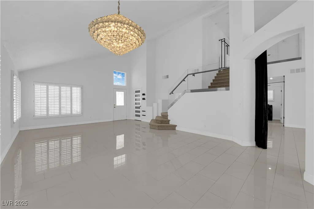 4604 Barnes, Las Vegas, NV 89147