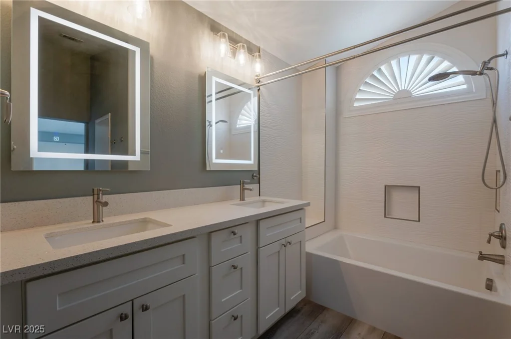 7500 Sea Spray, Las Vegas, NV 89128