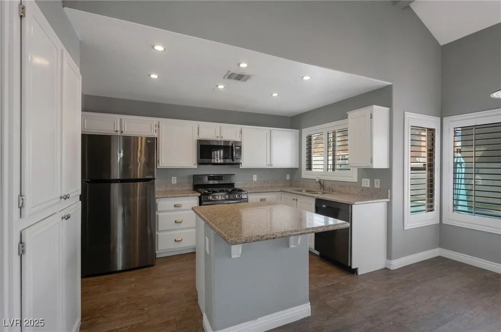 7500 Sea Spray, Las Vegas, NV 89128