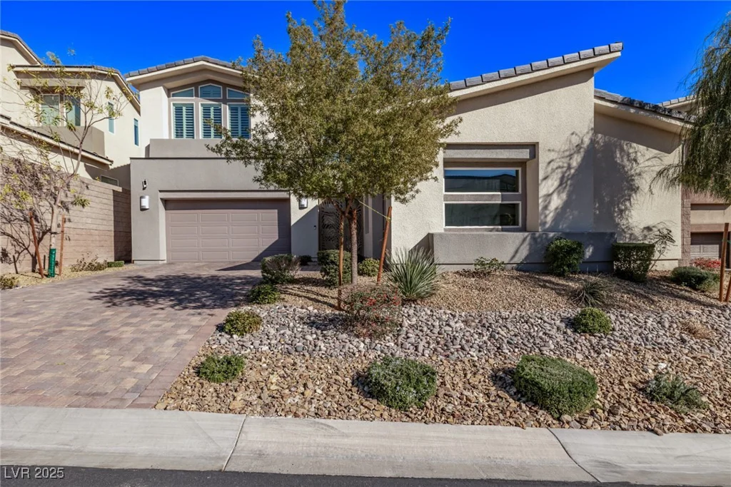 30 Hilltop Crest, Henderson, NV 89011