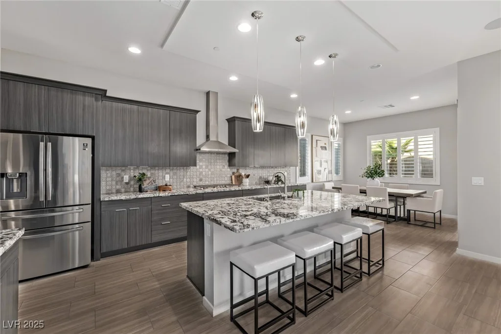 30 Hilltop Crest, Henderson, NV 89011