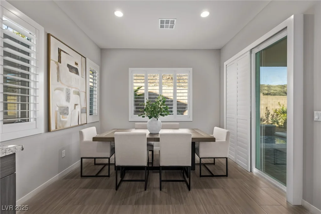 30 Hilltop Crest, Henderson, NV 89011