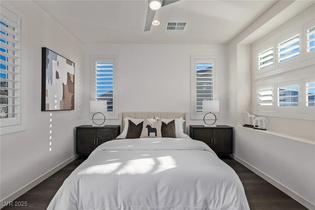 30 Hilltop Crest, Henderson, NV 89011