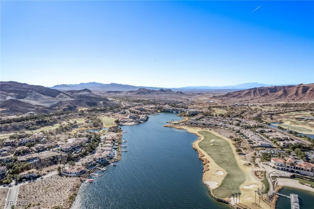 30 Hilltop Crest, Henderson, NV 89011