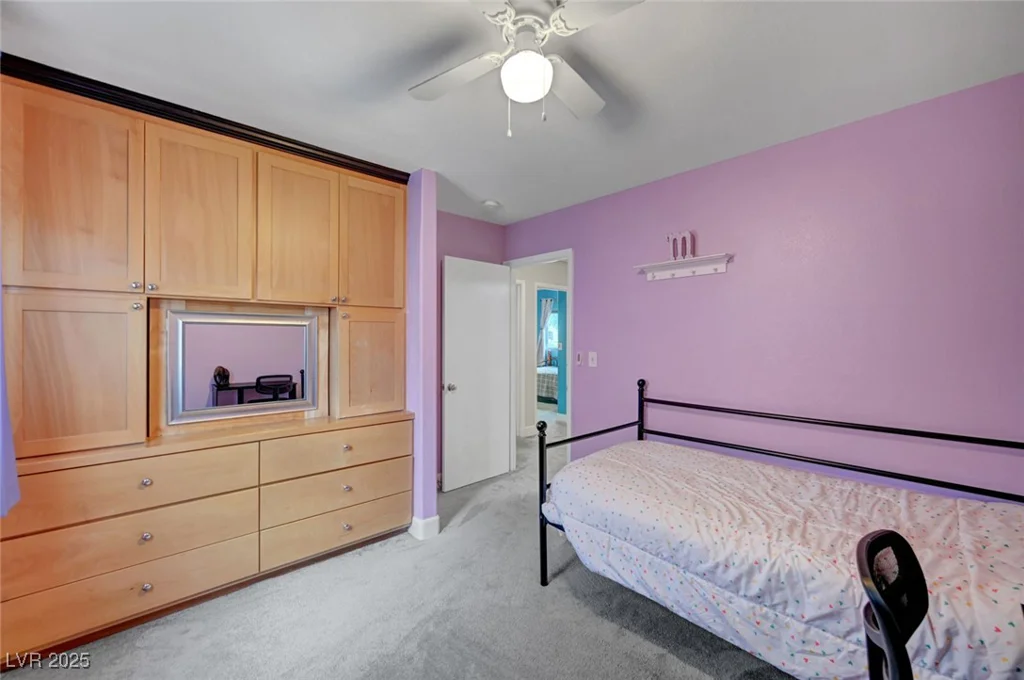 622 Quaint Acres, Las Vegas, NV 89183