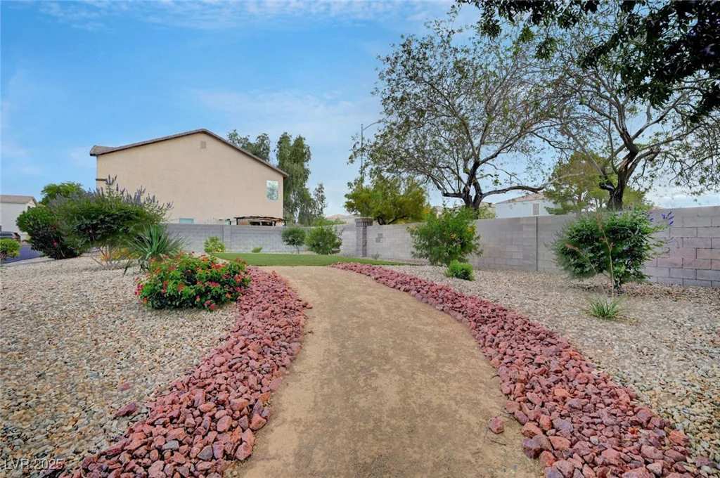 622 Quaint Acres, Las Vegas, NV 89183
