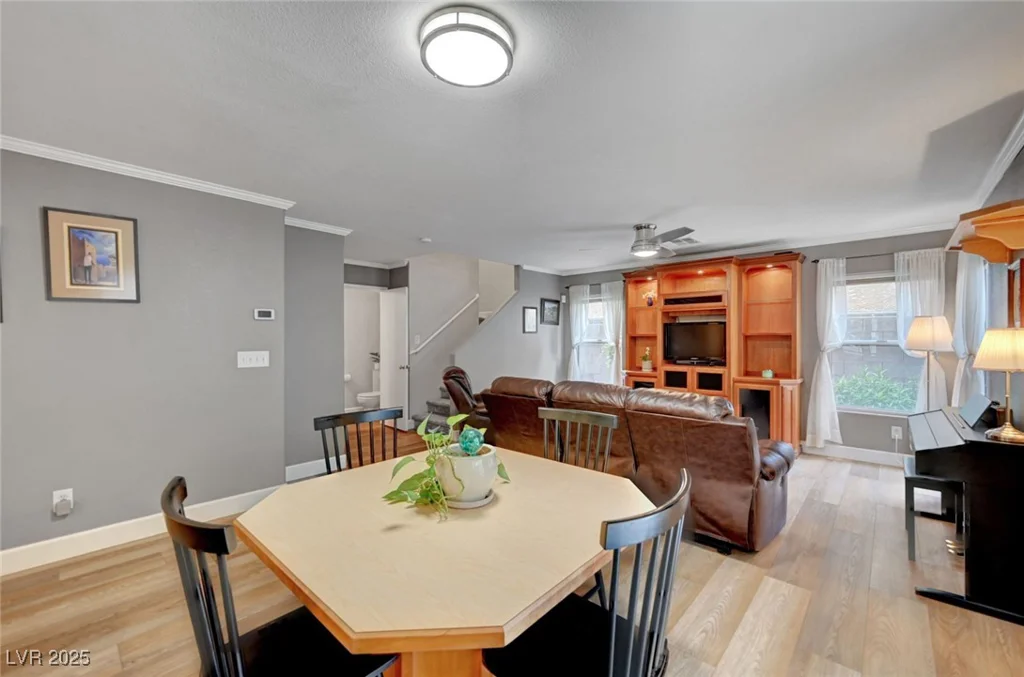 622 Quaint Acres, Las Vegas, NV 89183
