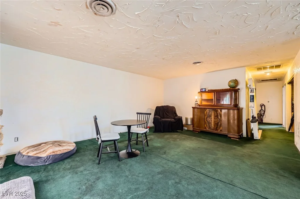 405 Scenic, Henderson, NV 89002