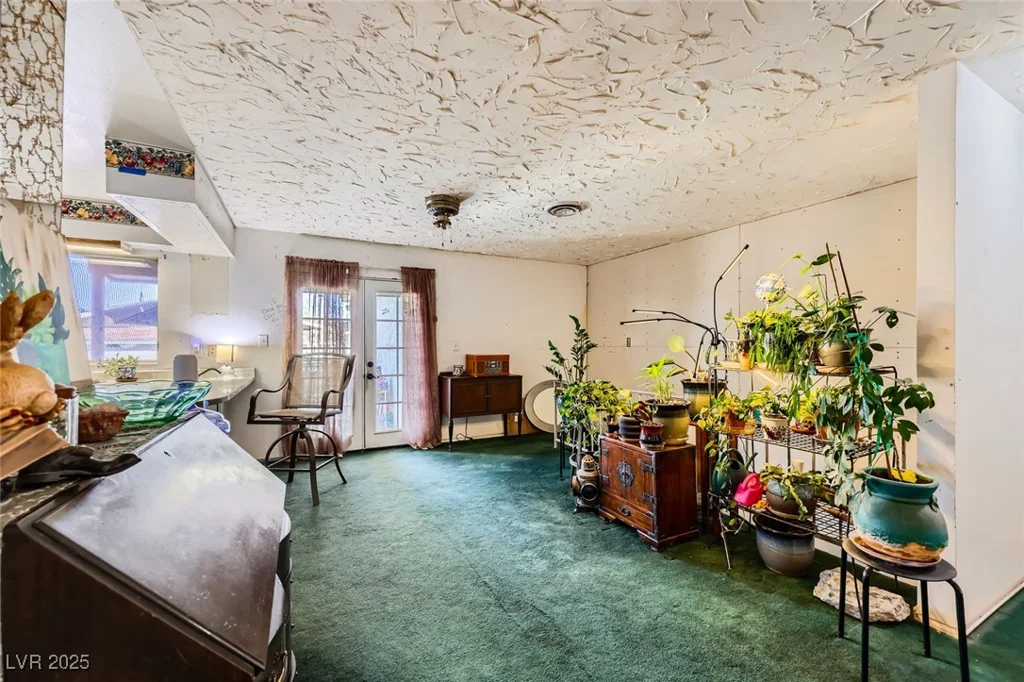405 Scenic, Henderson, NV 89002