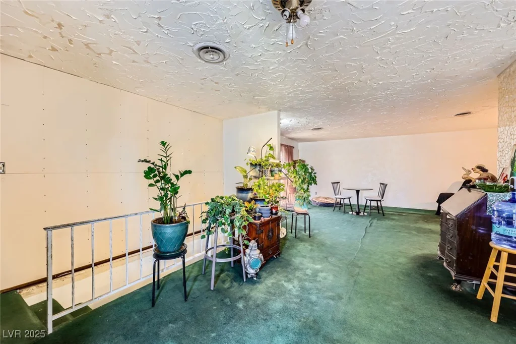 405 Scenic, Henderson, NV 89002