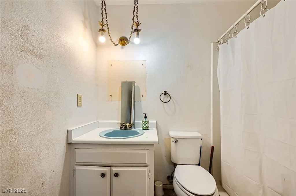 405 Scenic, Henderson, NV 89002